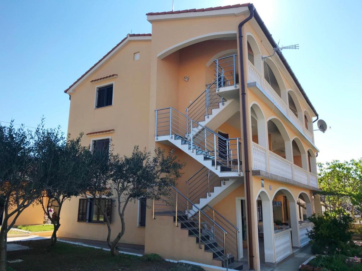 Apartmani Lavanda Vrsi Exterior foto